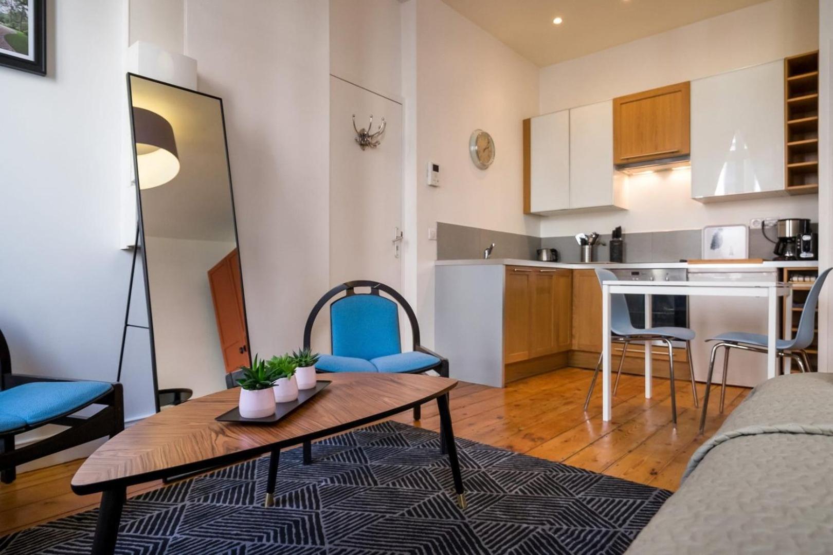ליל Old Town - Nice Cozy And Functional Studio מראה חיצוני תמונה
